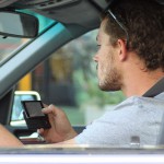 Hawaii Governor strengthens distracted driving and seat belt laws